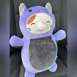 Squishmallow cam the cat in bat costume Halloween 2023 hugmee 14” NWT
